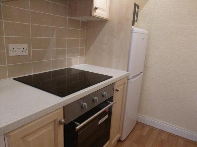  Image of 1 bedroom Flat to rent in Rossie Place Edinburgh EH7 at Easter Road Edinburgh Edinburgh, EH7 5SE
