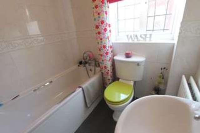  Image of 3 bedroom Detached house for sale in Round Hill Darton Barnsley S75 at Darton Barnsley Darton, S75 5QJ