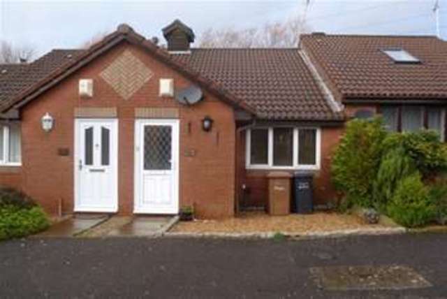  Image of 1 bedroom Bungalow to rent in Nutfield Road Rownhams Southampton SO16 at Southampton, SO16 8JN
