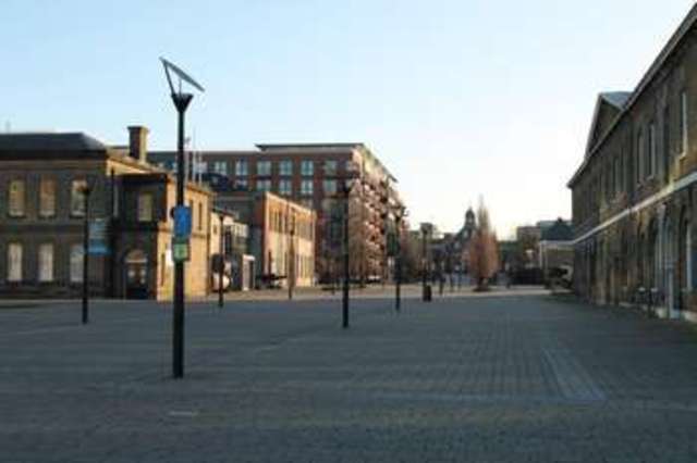  Image of 1 bedroom Flat for sale in Cadogan Road London SE18 at Woolwich, SE18 6YL