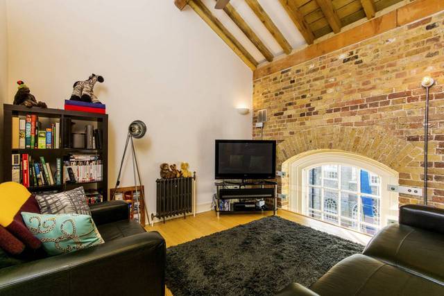  Image of 2 bedroom Flat for sale in Argyll Road London SE18 at Royal Arsenal  Woolwich, SE18 6XB