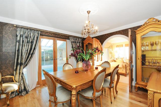  Image of 5 bedroom Detached house for sale in Rufford Avenue Yeadon Leeds LS19 at Yeadon Leeds Yeadon, LS19 7QR