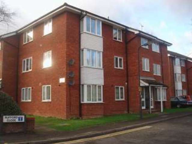  Image of 2 bedroom Flat to rent in Rufford Close Harrow-on-the-Hill Harrow HA3 at Rufford Close  Harrow, HA3 8UX