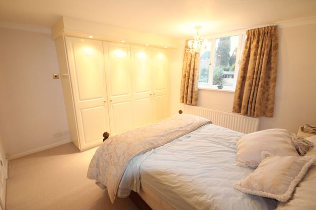  Image of 4 bedroom Detached house for sale in Rugby Close Newcastle-under-Lyme ST5 at Rugby Close Westlands Newcastle, ST5 3JN