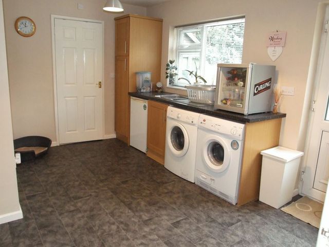  Image of 4 bedroom Detached house to rent in Rumsey Close Quorn Loughborough LE12 at Rumsey Close  Quorn, LE12 8EZ