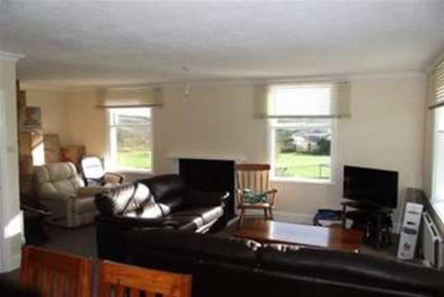  Image of 3 bedroom Bungalow to rent in Sandyacres Loggans Hayle TR27 at Hayle, TR27 5BA