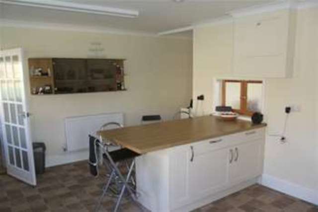 Image of 3 bedroom Bungalow to rent in Sandyacres Loggans Hayle TR27 at Hayle, TR27 5BA