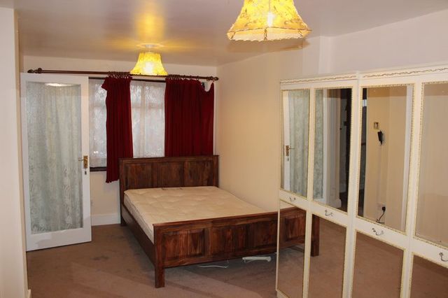  Image of 4 bedroom Semi-Detached house for sale in Rushout Avenue Harrow HA3 at Rushout Avenue  Harrow, HA3 0AS