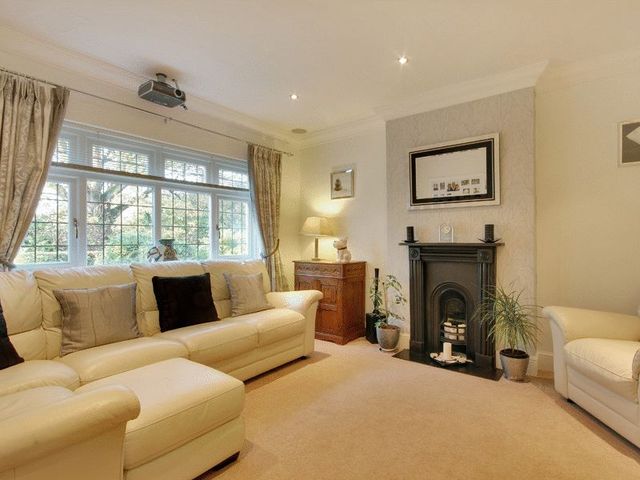  Image of 5 bedroom Detached house for sale in Rusper Road Ifield Crawley RH11 at Rusper Road Ifield Crawley, RH11 0LQ