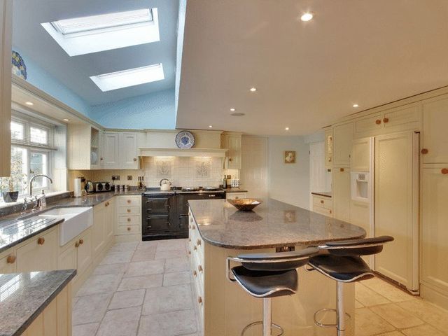  Image of 5 bedroom Detached house for sale in Rusper Road Ifield Crawley RH11 at Rusper Road Ifield Crawley, RH11 0LQ