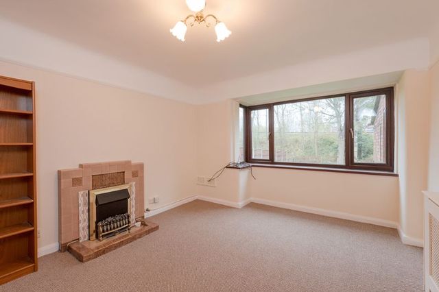  Image of 3 bedroom Detached house for sale in Russell Road Runcorn WA7 at Russell Road  Runcorn, WA7 4BH