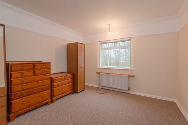  Image of 3 bedroom Detached house for sale in Russell Road Runcorn WA7 at Russell Road  Runcorn, WA7 4BH