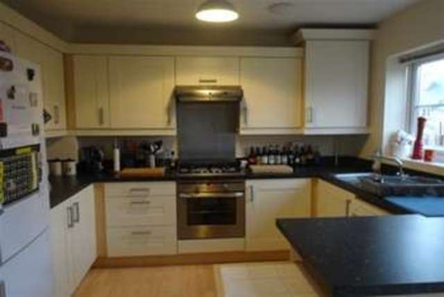  Image of 3 bedroom Semi-Detached house to rent in Russet Close Wellington TA21 at Wellington, TA21 9BJ