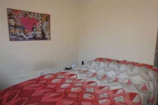  Image of 3 bedroom Semi-Detached house to rent in Russet Close Wellington TA21 at Wellington, TA21 9BJ