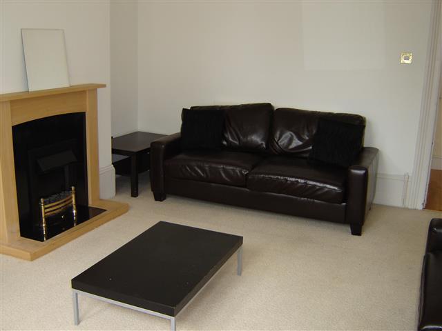  Image of 6 bedroom Terraced house to rent in Rutland Avenue Sefton Park Liverpool L17 at Aigburth  Liverpool, L17 2AF