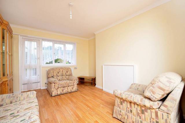  Image of 2 bedroom Flat to rent in Parkside Estate Rutland Road London E9 at Rutland Road  Victoria Park, E9 7JY