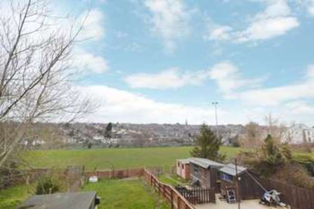  Image of 3 bedroom Semi-Detached house for sale in Cross Street Oakfield Ryde PO33 at Ryde Isle Of Wight, PO33 1EH