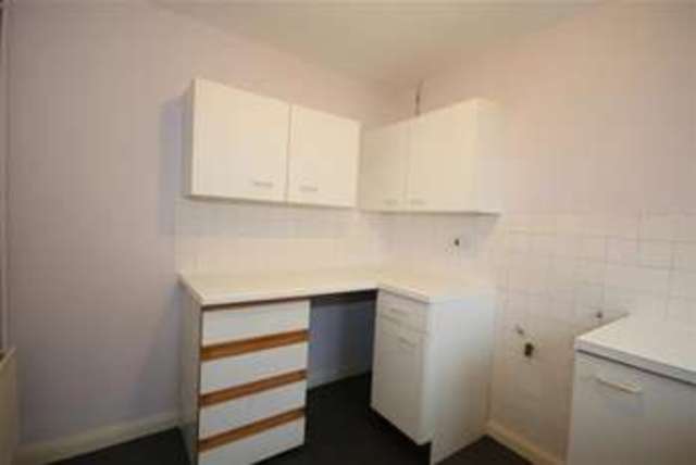  Image of 3 bedroom Detached house to rent in St. Crispians Seaford BN25 at Seaford, BN25 2DY