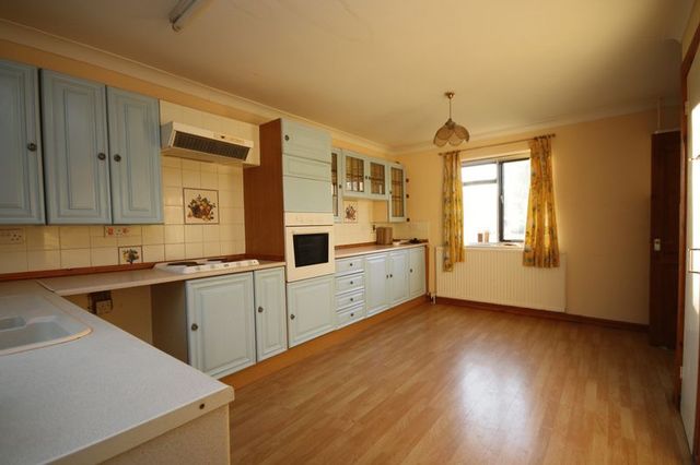  Image of 3 bedroom Semi-Detached house for sale in Saffron Piece Sutton Ely CB6 at Saffron Piece  Sutton, CB6 2PP