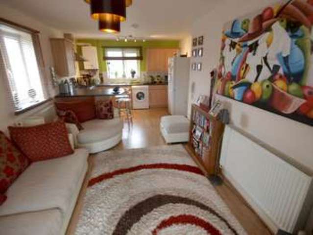  Image of 2 bedroom Apartment for sale in Hayfield Road Chapel-En-Le-Frith High Peak SK23 at Hayfield Road  Chapel-en-le-Frith, SK23 0HJ