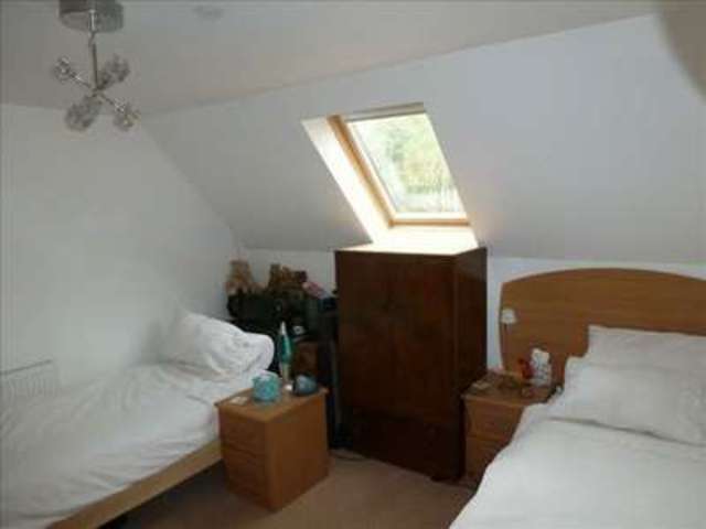  Image of 3 bedroom Flat for sale in Salento Close London N3 at Salento Close  London, N3 1BX