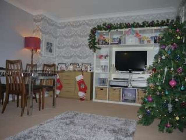  Image of 2 bedroom Flat to rent in Salisbury Close Eastleigh SO50 at Salisbury Close  Eastleigh, SO50 9BN