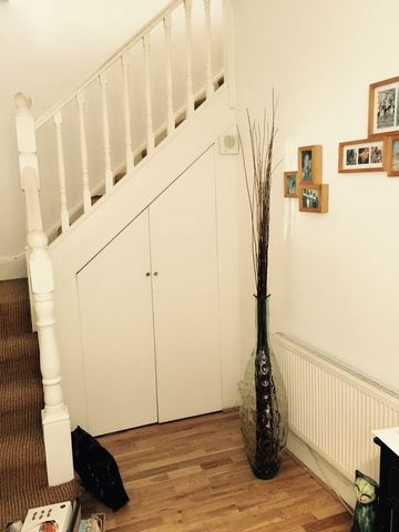  Image of 2 bedroom Flat for sale in Salisbury Road High Barnet Barnet EN5 at Salisbury Road  Barnet, EN5 4JL