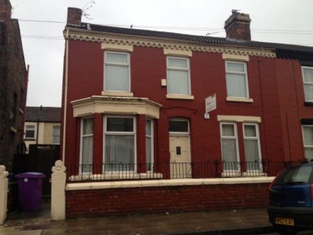  Image of 6 bedroom Semi-Detached house to rent in Salisbury Road Wavertree Liverpool L15 at Wavertree  Liverpool, L15 1HN