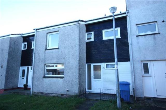 Image of 4 bedroom Terraced house to rent in Sandpiper Drive East Kilbride Glasgow G75 at East Kilbride South Lanarkshire South Lanarkshire, G75 8UW