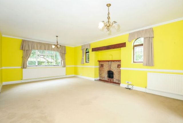  Image of 5 bedroom Detached house for sale in North Approach Northwood HA6 at Moor Park  Rickmansworth, HA6 2JQ
