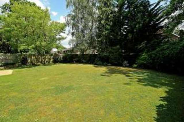  Image of 3 bedroom Flat for sale in Sandy Lodge Way Northwood HA6 at 10a Sandy Lodge Way  Northwood, HA6 2AJ