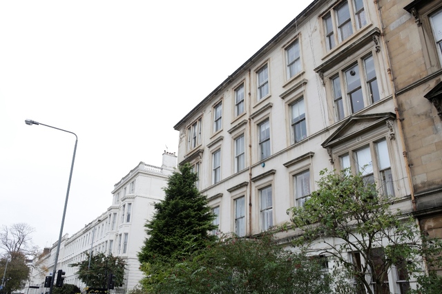  Image of 3 bedroom Flat to rent in Sandyford Place Glasgow G3 at Park Glasgow Glasgow, G3 7NG