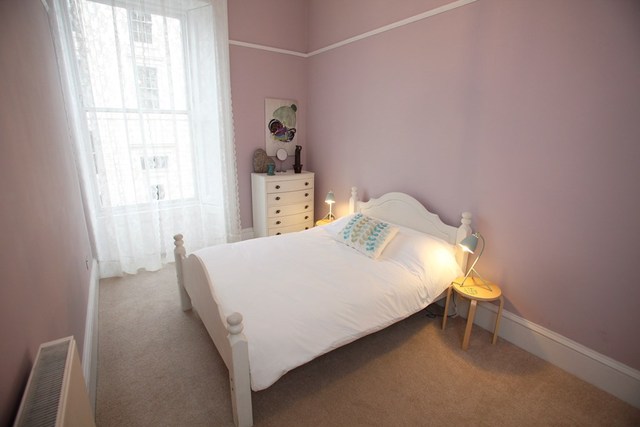  Image of 3 bedroom Flat to rent in Sandyford Place Glasgow G3 at Park Glasgow Glasgow, G3 7NG