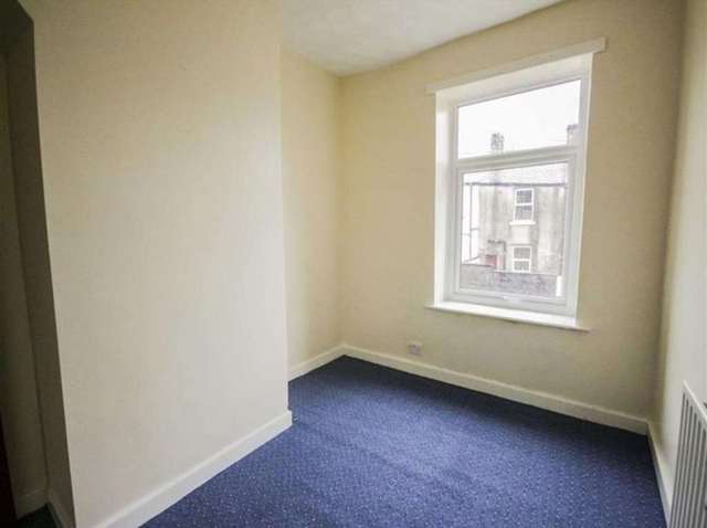  Image of 2 bedroom Terraced house to rent in Sarah Street Darwen BB3 at Sarah Street  Bolton, BB3 3ET