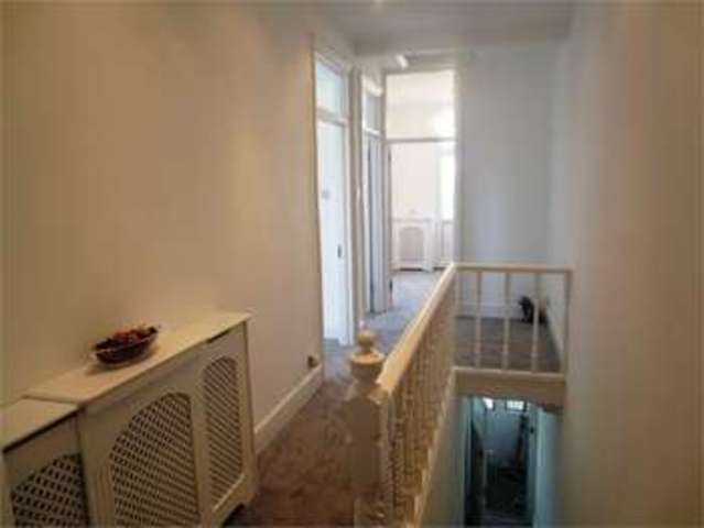  Image of 3 bedroom Apartment for sale in Satanita Road Westcliff-on-Sea SS0 at Satanita Road Westcliff on sea Westcliff-on-Sea, SS0 8DE