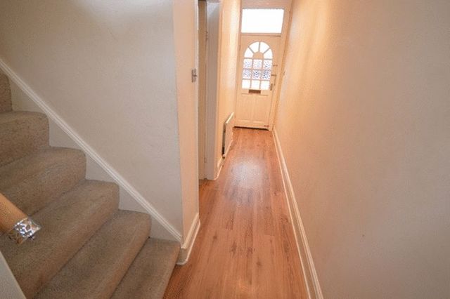  Image of 2 bedroom Terraced house to rent in Savile Road Castleford WF10 at Savile Road  CASTLEFORD, WF10 1PE