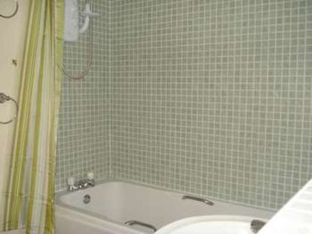  Image of Property to rent in Saville Close Wellington Telford TF1 at Saville Close Wellington Telford, TF1 2DU