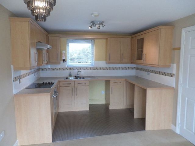  Image of 2 bedroom Flat to rent in Saville Close Wellington Telford TF1 at Saville Close Wellington Telford, TF1 2DG