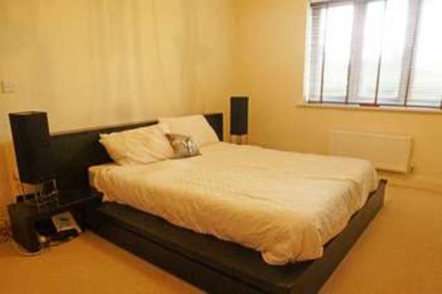  Image of 2 bedroom Flat for sale in Brookdene Drive Northwood HA6 at Northwood, HA6 3FG