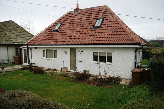  Image of 4 bedroom Detached house to rent in Scalford Drive Nottingham NG8 at Scalford Drive Wollaton Nottingham, NG8 1EE