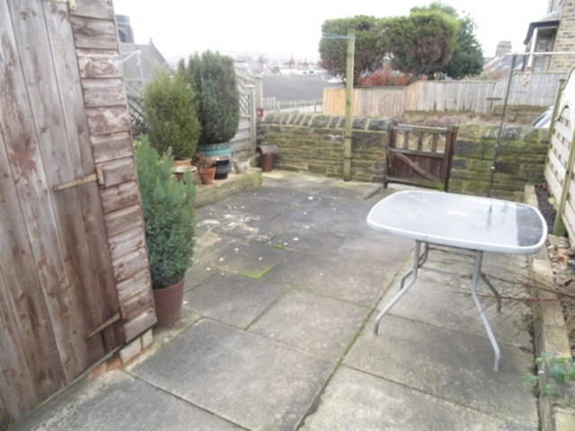  Image of 3 bedroom Terraced house for sale in Scarborough Road Shipley BD18 at Shipley, BD18 3DW