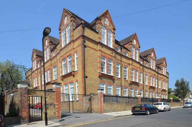  Image of 2 bedroom Flat for sale in Scholars Place London N16 at Scholars Place  Stoke Newington, N16 0RF