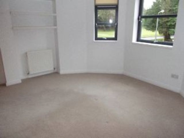  Image of 2 bedroom Flat to rent in Quarrier