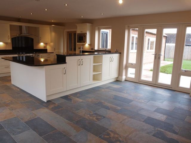  Image of 4 bedroom Detached house for sale in School Lane Claypole Newark NG23 at School Lane Claypole Newark, NG23 5BQ