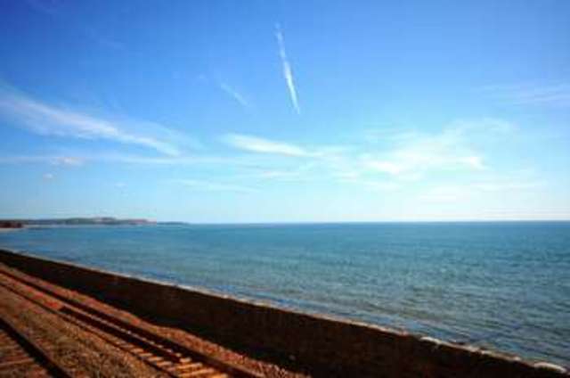  Image of 1 bedroom Flat for sale in Sea Lawn Terrace Dawlish EX7 at Sea Lawn Terrace  Langdon House, EX7 0AD