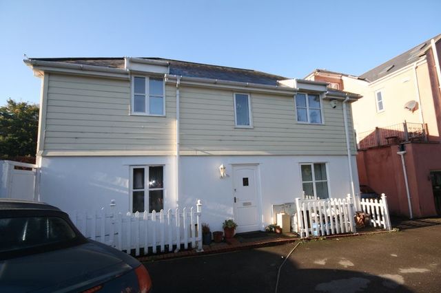  Image of 4 bedroom Detached house for sale in Sea Mills Lane Bristol BS9 at Sea Mills Lane Stoke Bishop Bristol, BS9 1DR