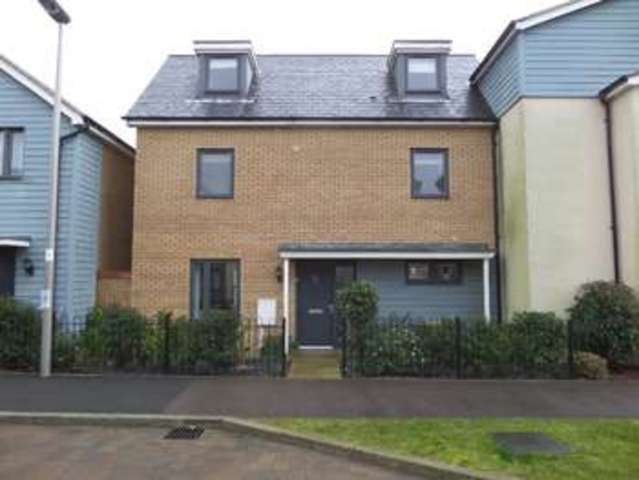  Image of 4 bedroom Town House for sale in Selkirk Drive Stantonbury Milton Keynes MK14 at Milton Keynes, MK14 6FF