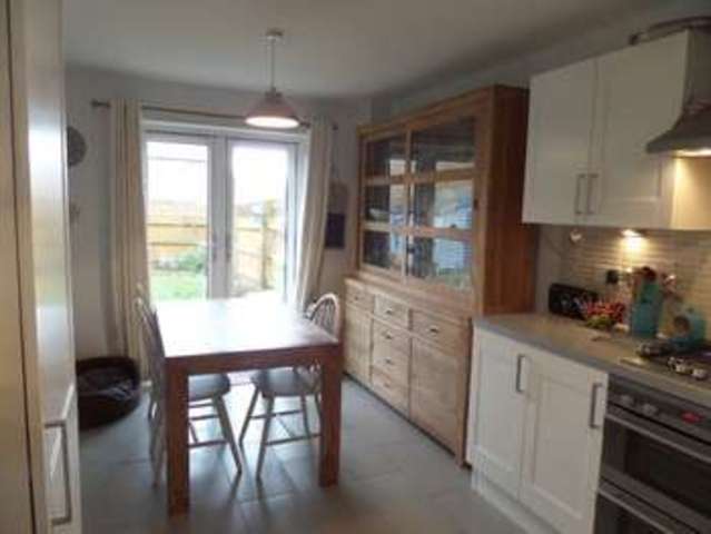  Image of 4 bedroom Town House for sale in Selkirk Drive Stantonbury Milton Keynes MK14 at Milton Keynes, MK14 6FF
