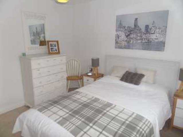  Image of 4 bedroom Town House for sale in Selkirk Drive Stantonbury Milton Keynes MK14 at Milton Keynes, MK14 6FF