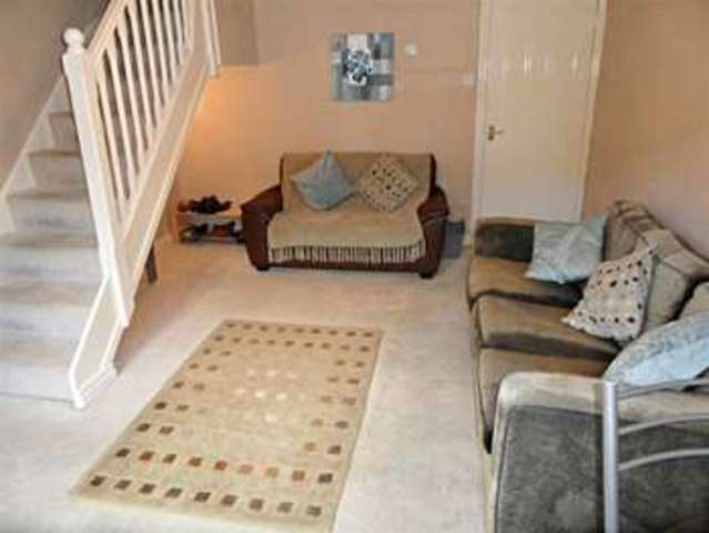  Image of 2 bedroom Semi-Detached house to rent in Serin Close Newton-Le-Willows WA12 at Serin Close  Newton Le Willows, WA12 9XL